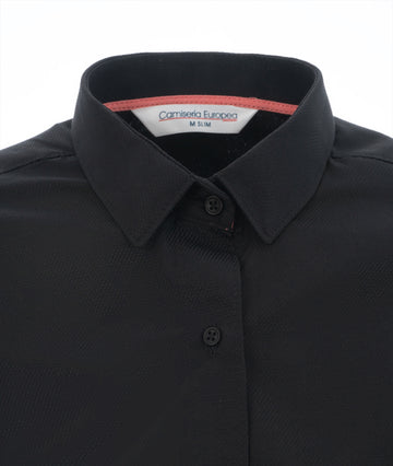 Camisa Negra Líneas Diagonales Mujer