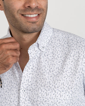 Camisa Print Hojas Blancas